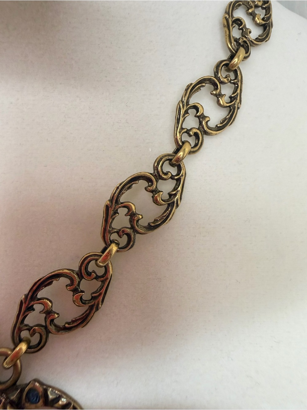 Gucci GG Necklace with colorful crystals - Picture 9 of 13